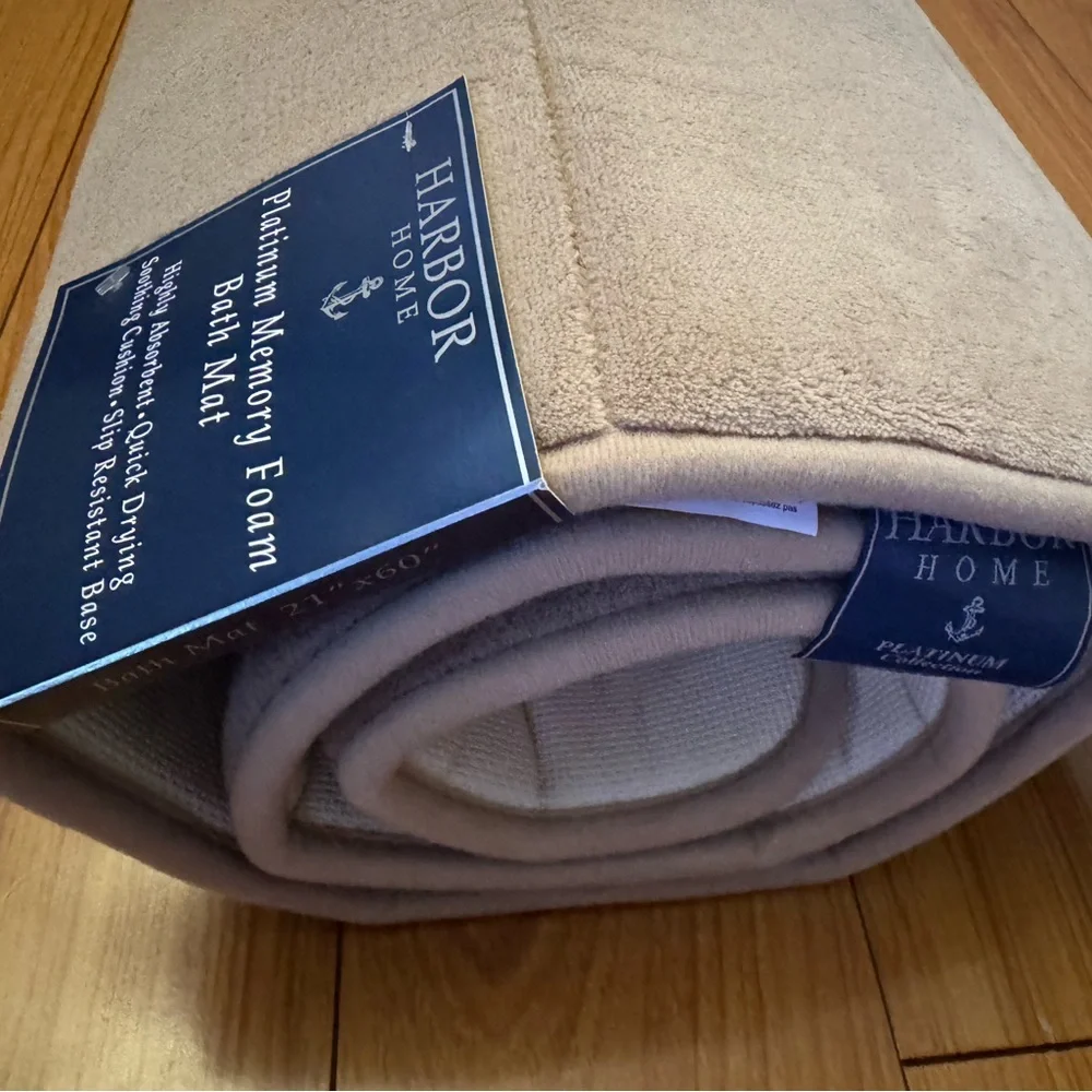 Luxurious Tan Bath Mat